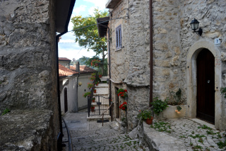 Scontrone